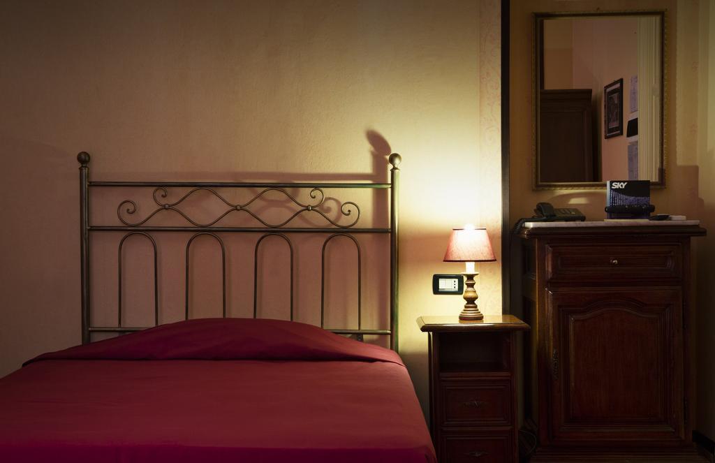 Hotel Villa Esperia Palermo Exterior photo